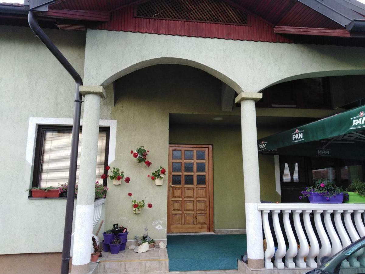 Sobe Majda Hotel Visoko Exterior foto